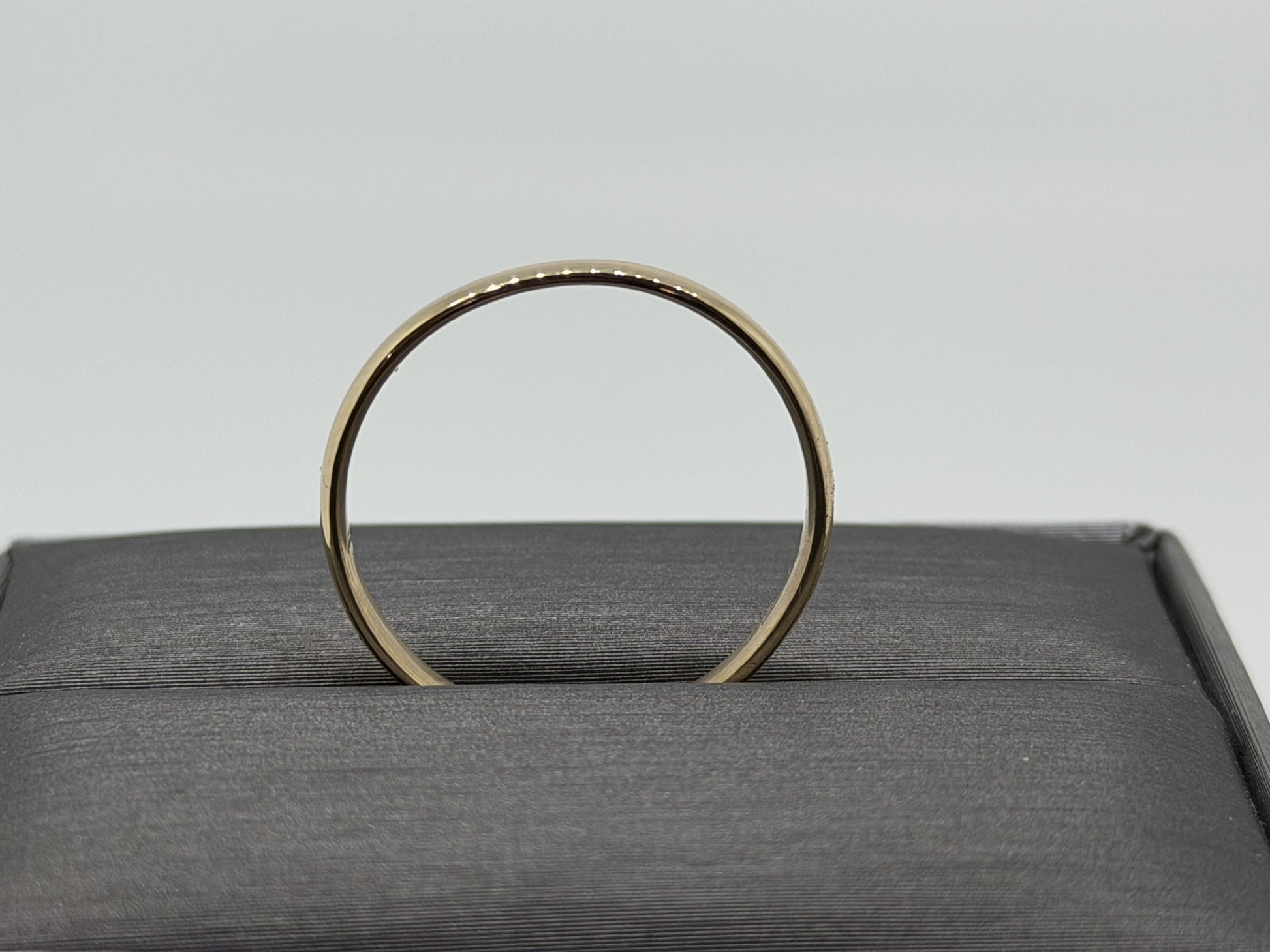 14k Yellow Gold 2.8mm Wedding Band Comfort Fit Wedding Ring Anniversary