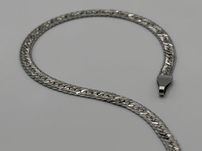 14k Specialty White Gold Herring Bone Chain ITALY 7" Bracelet
