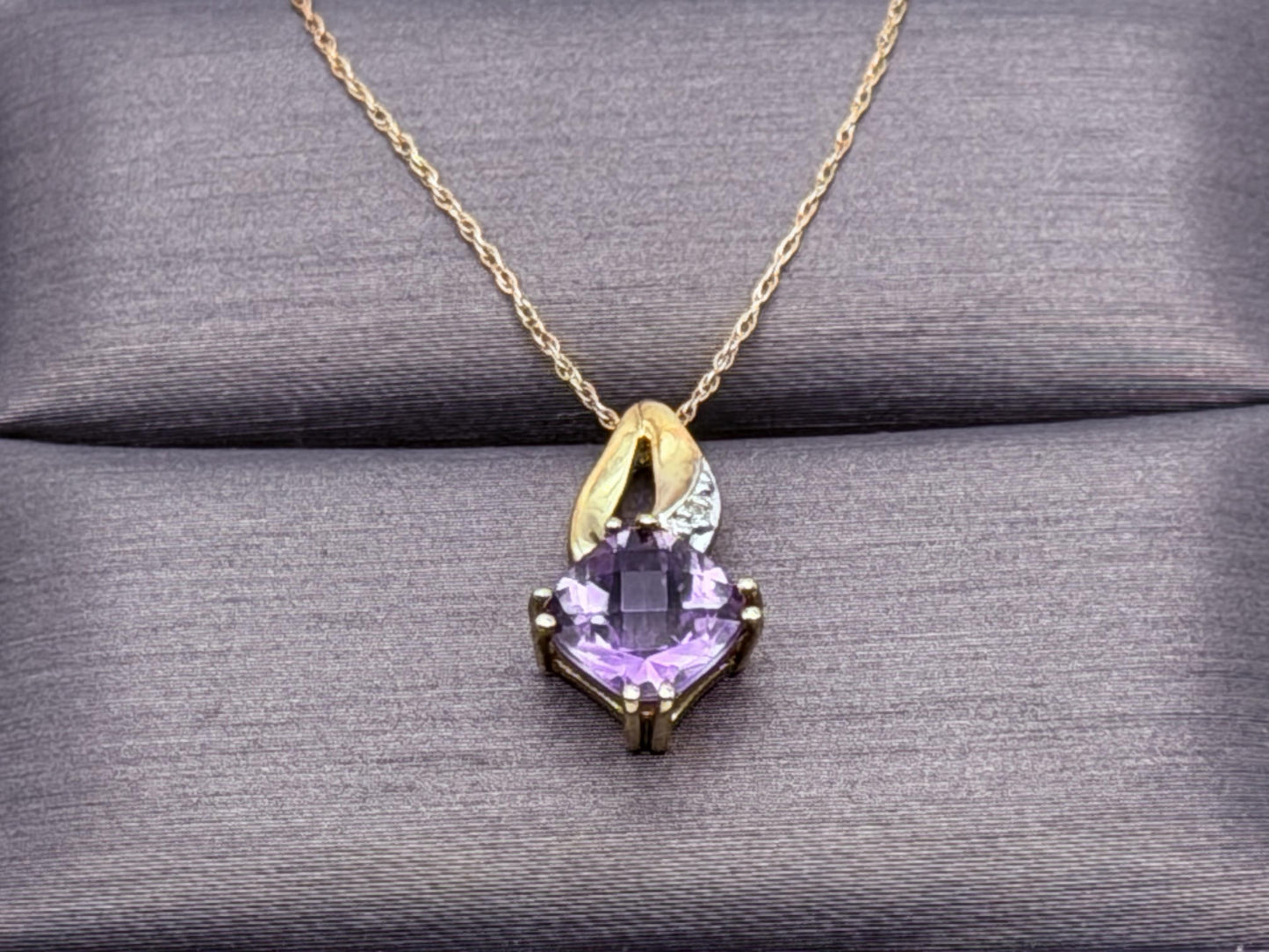 10k Yellow Gold Amethyst Diamond Pendant Necklace 18" Chain