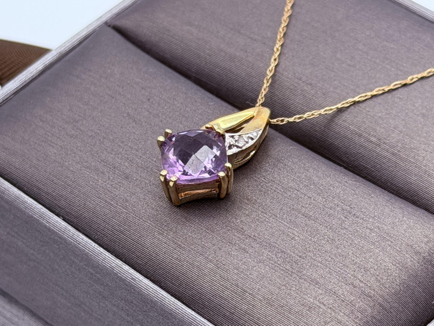 10k Yellow Gold Amethyst Diamond Pendant Necklace 18" Chain