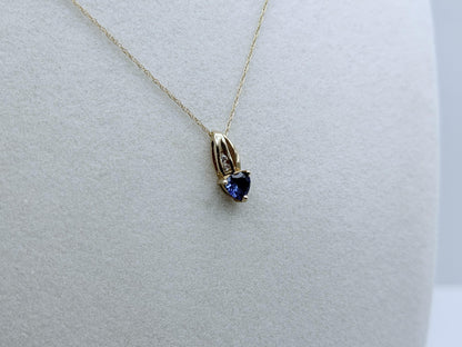 10k Gold Diamond & Blue Sapphire Heart Love Pendant 18" Chain Necklace