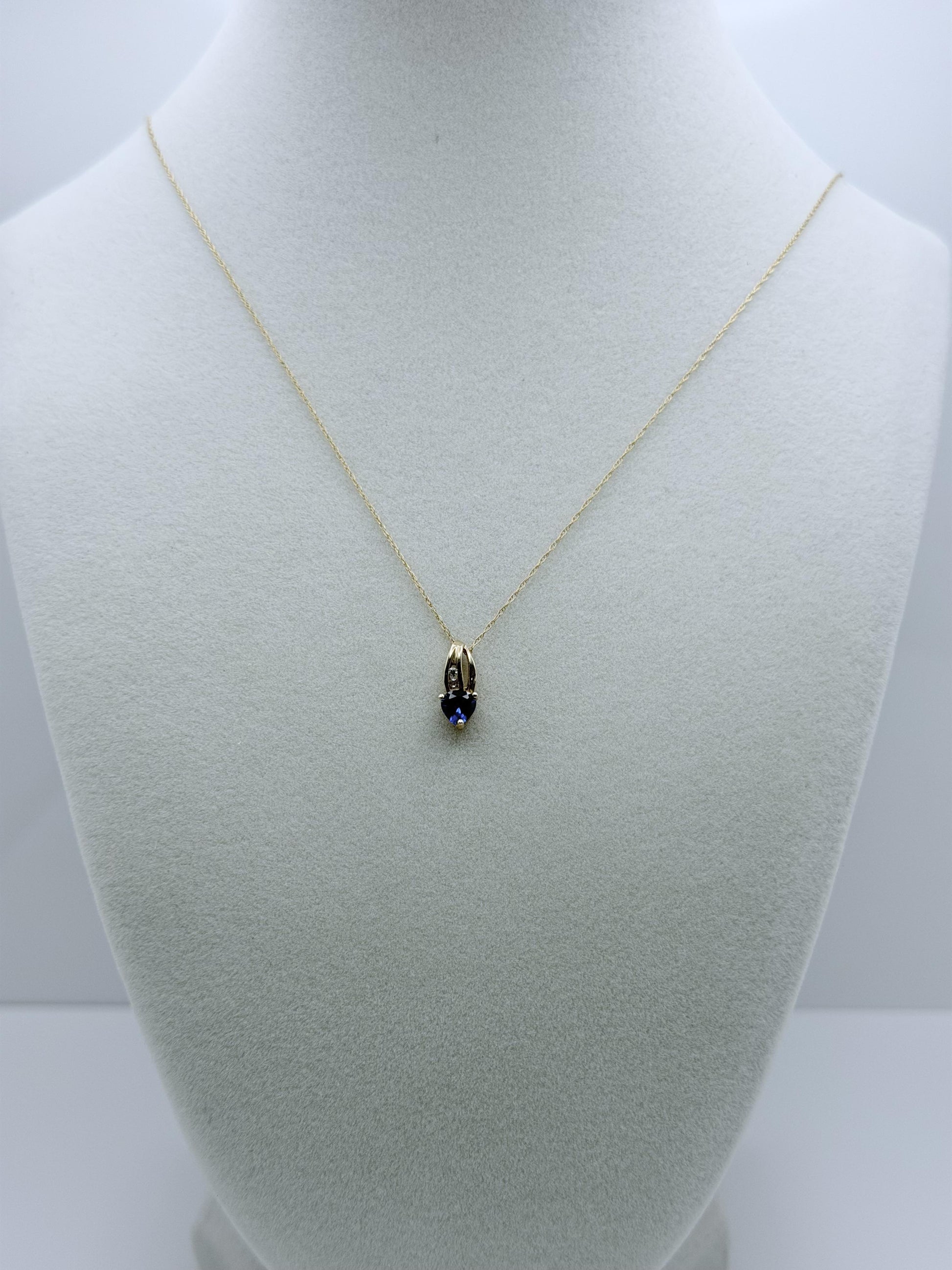 10k Gold Diamond & Blue Sapphire Heart Love Pendant 18" Chain Necklace