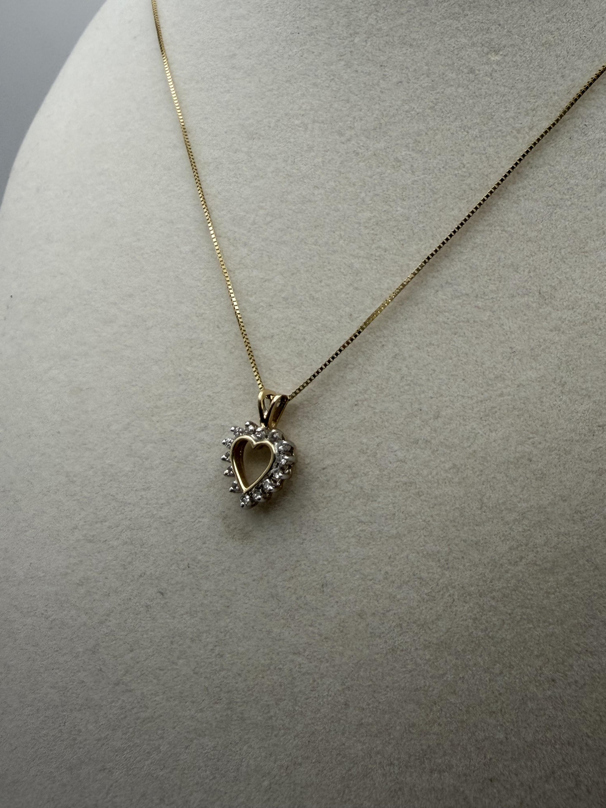 14K Yellow Gold  Diamond Love Heart Gold Box Chain Heart Pendant Necklace