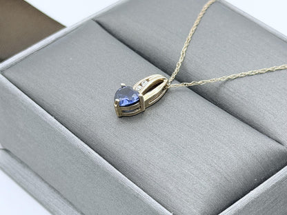 10k Gold Diamond & Blue Sapphire Heart Love Pendant 18" Chain Necklace