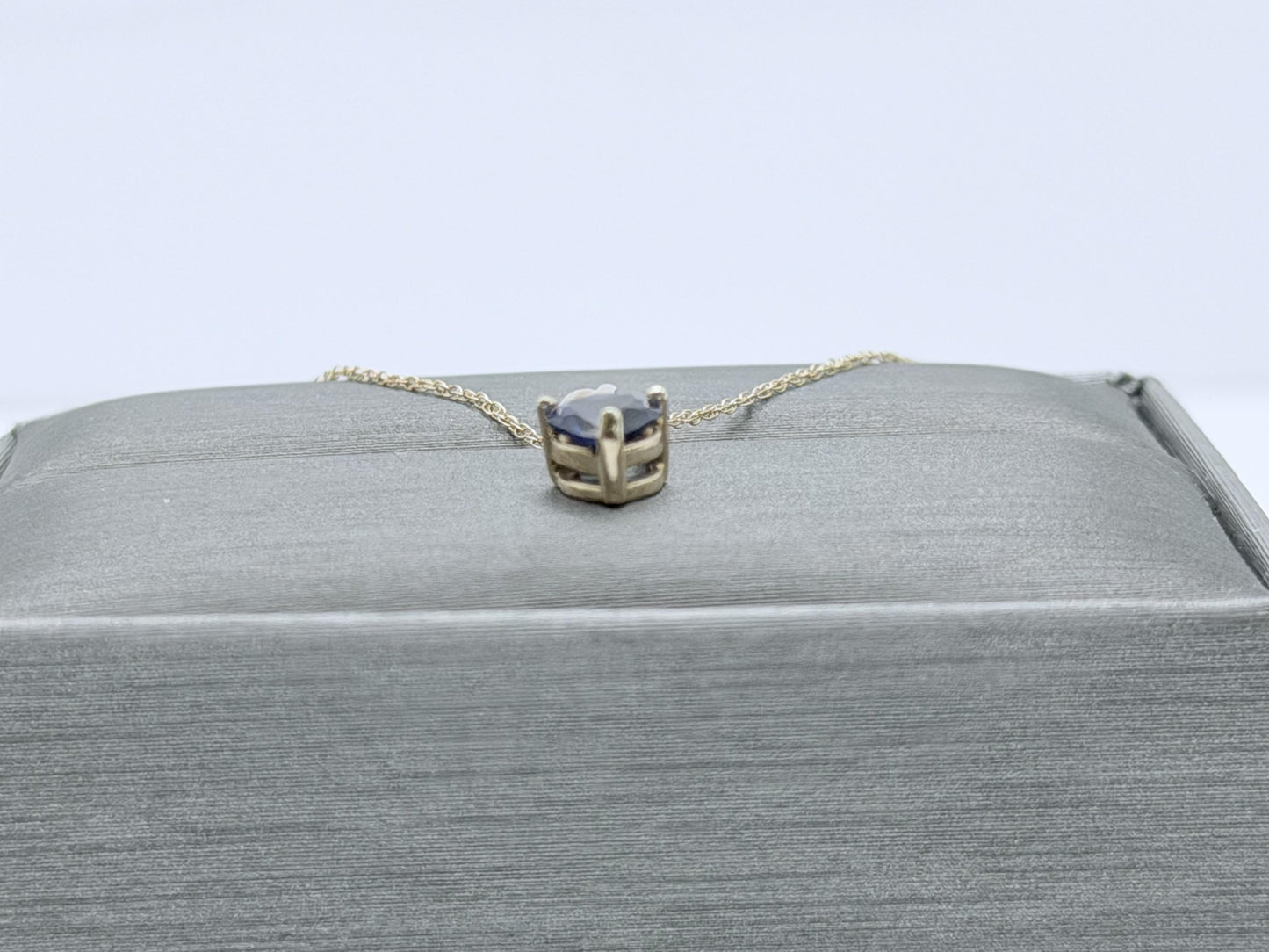 10k Gold Diamond & Blue Sapphire Heart Love Pendant 18" Chain Necklace