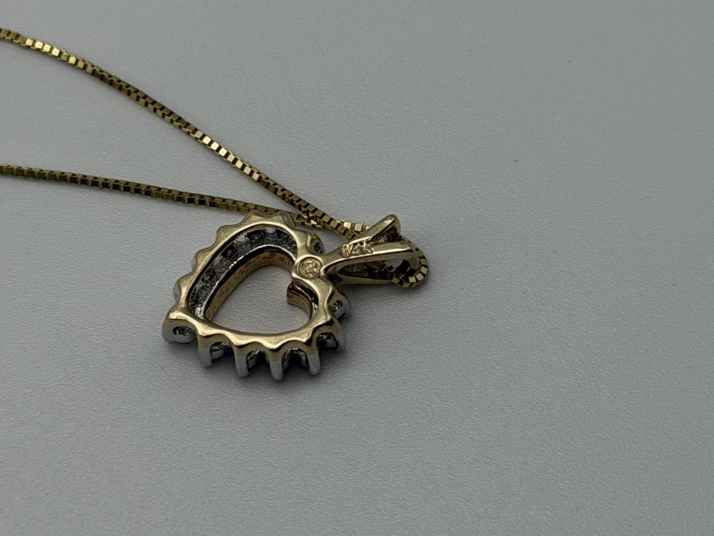 14K Yellow Gold  Diamond Love Heart Gold Box Chain Heart Pendant Necklace