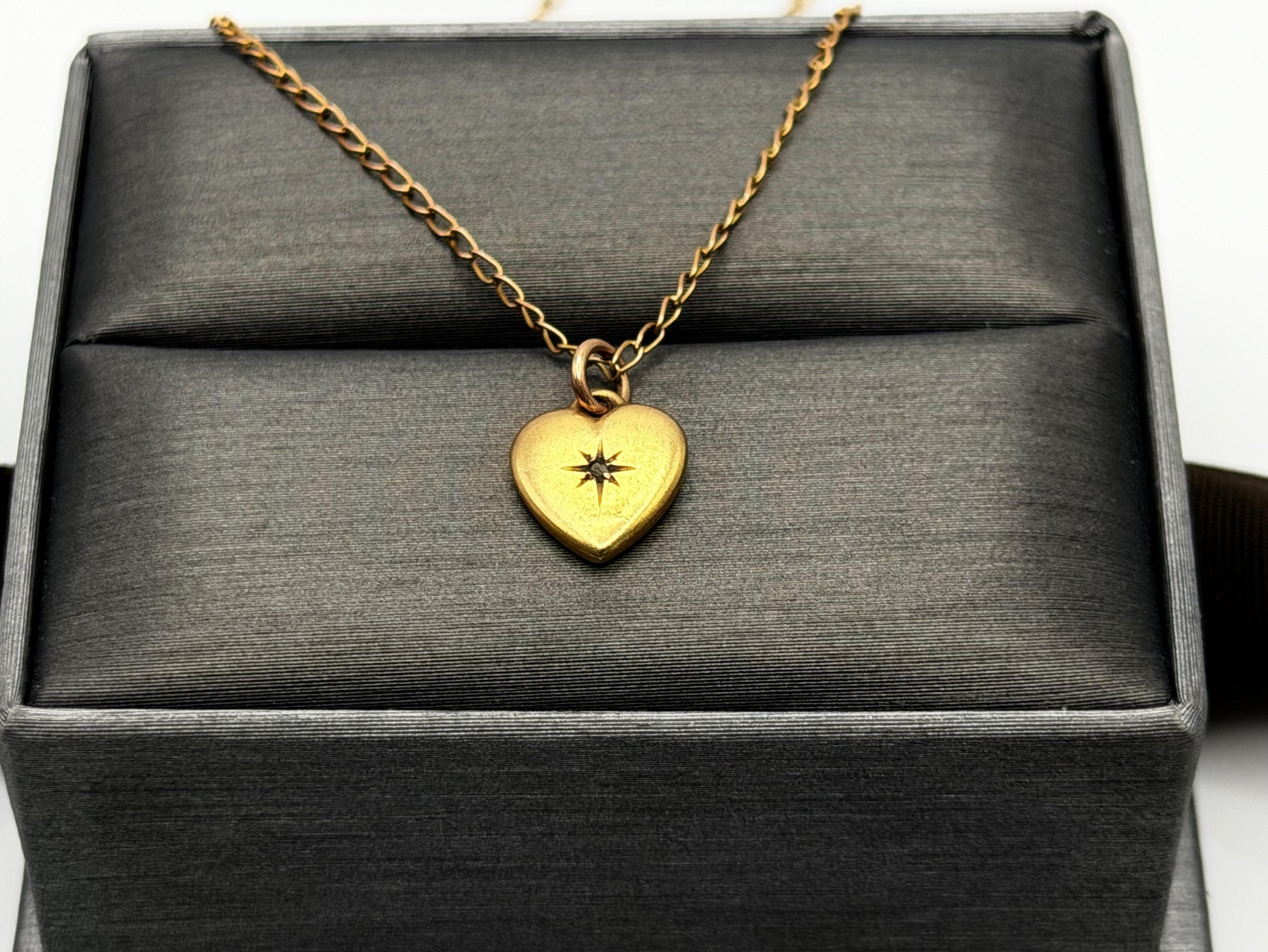 10k Vintage Gold Heart Diamond Love Pendant Necklace Dainty Chain