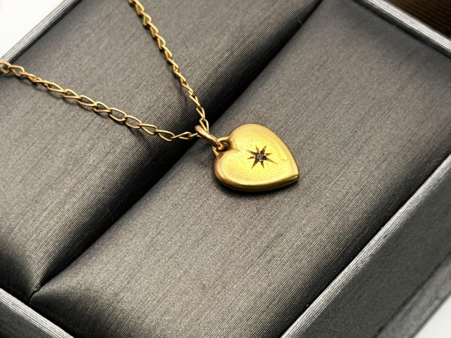 10k Vintage Gold Heart Diamond Love Pendant Necklace Dainty Chain
