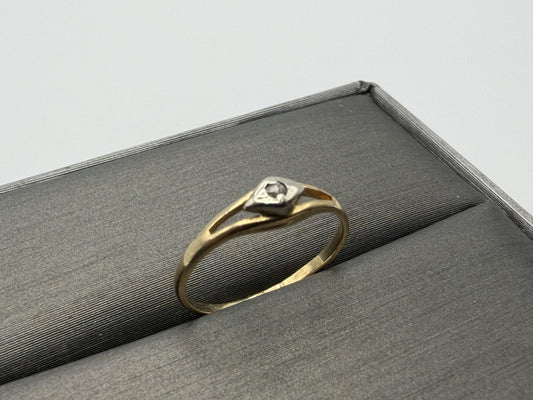 Yellow Gold 14k Diamond Vintage Child's Ring Pinky Signet Love Ring Toe