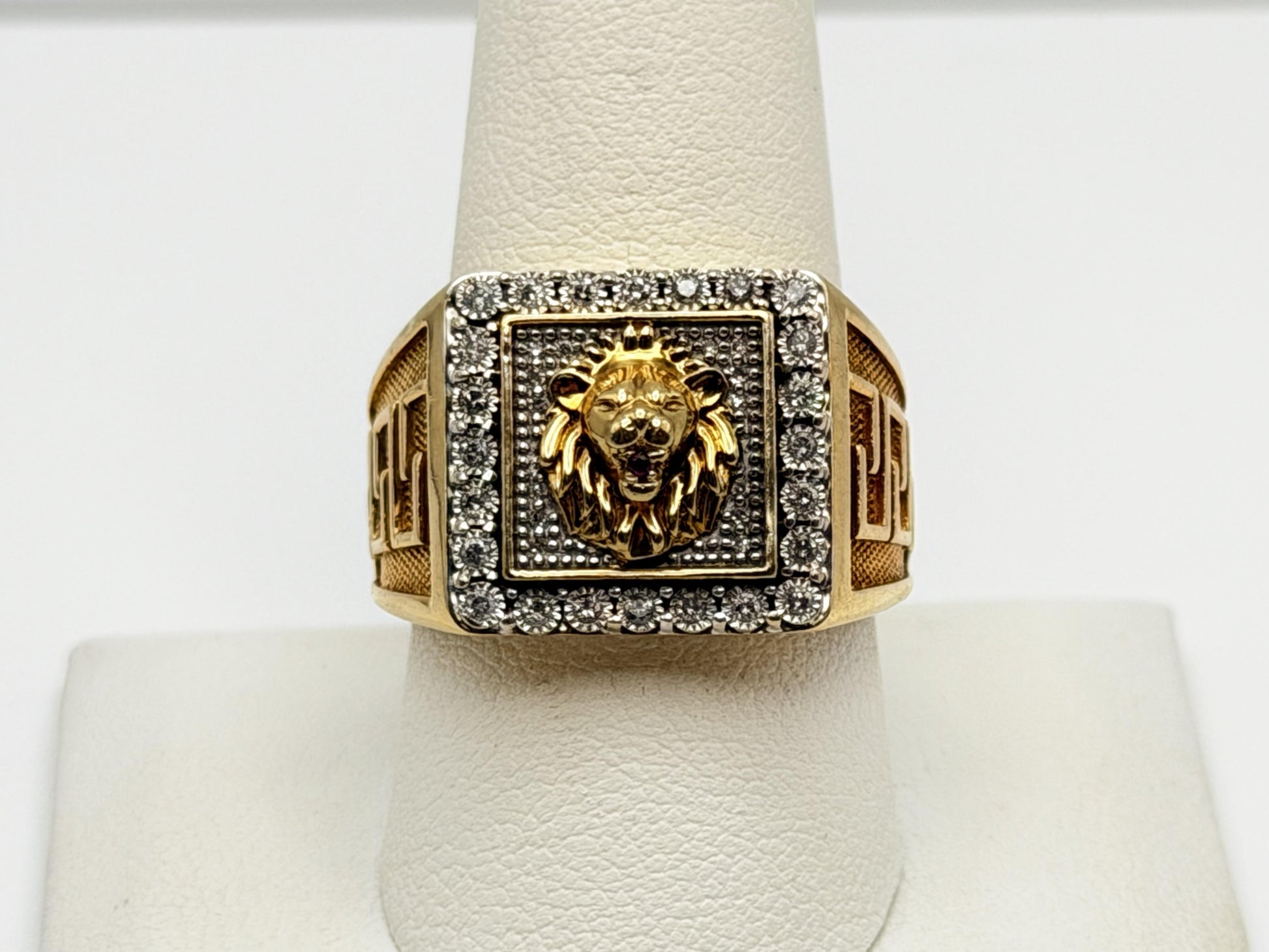 Vintage 10k Solid Gold Mens Diamond & Ruby Lion King Statement Ring 7.8gr