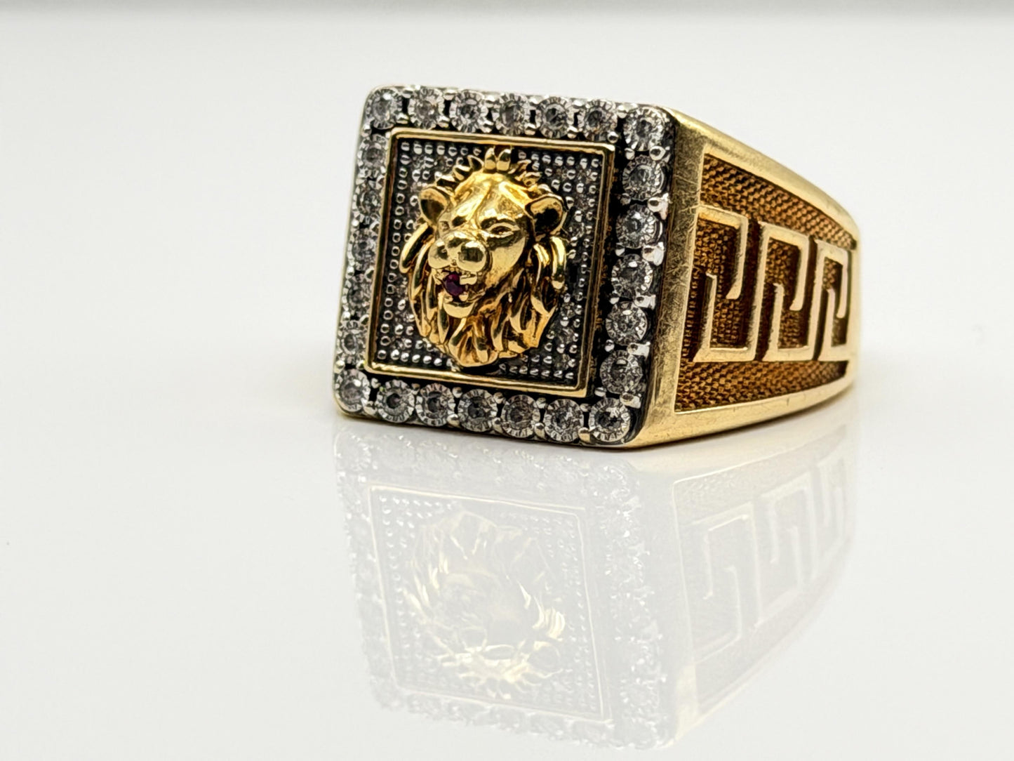 Vintage 10k Solid Gold Mens Diamond & Ruby Lion King Statement Ring 7.8gr