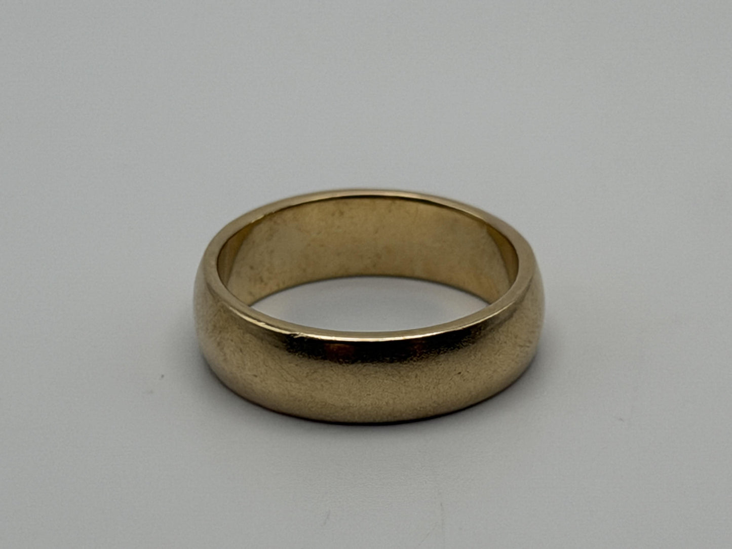 14k Heavy 5.8gr Solid Gold JR Wood Plain Comfort Fit Ring 5.5 mm Wedding Cigar