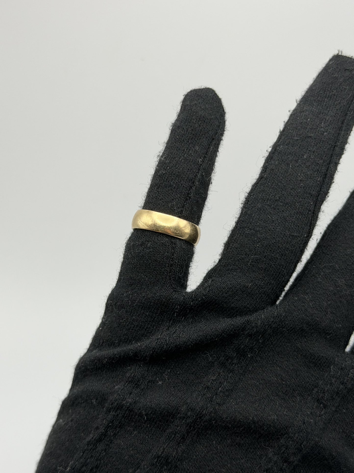 14k Heavy 5.8gr Solid Gold JR Wood Plain Comfort Fit Ring 5.5 mm Wedding Cigar