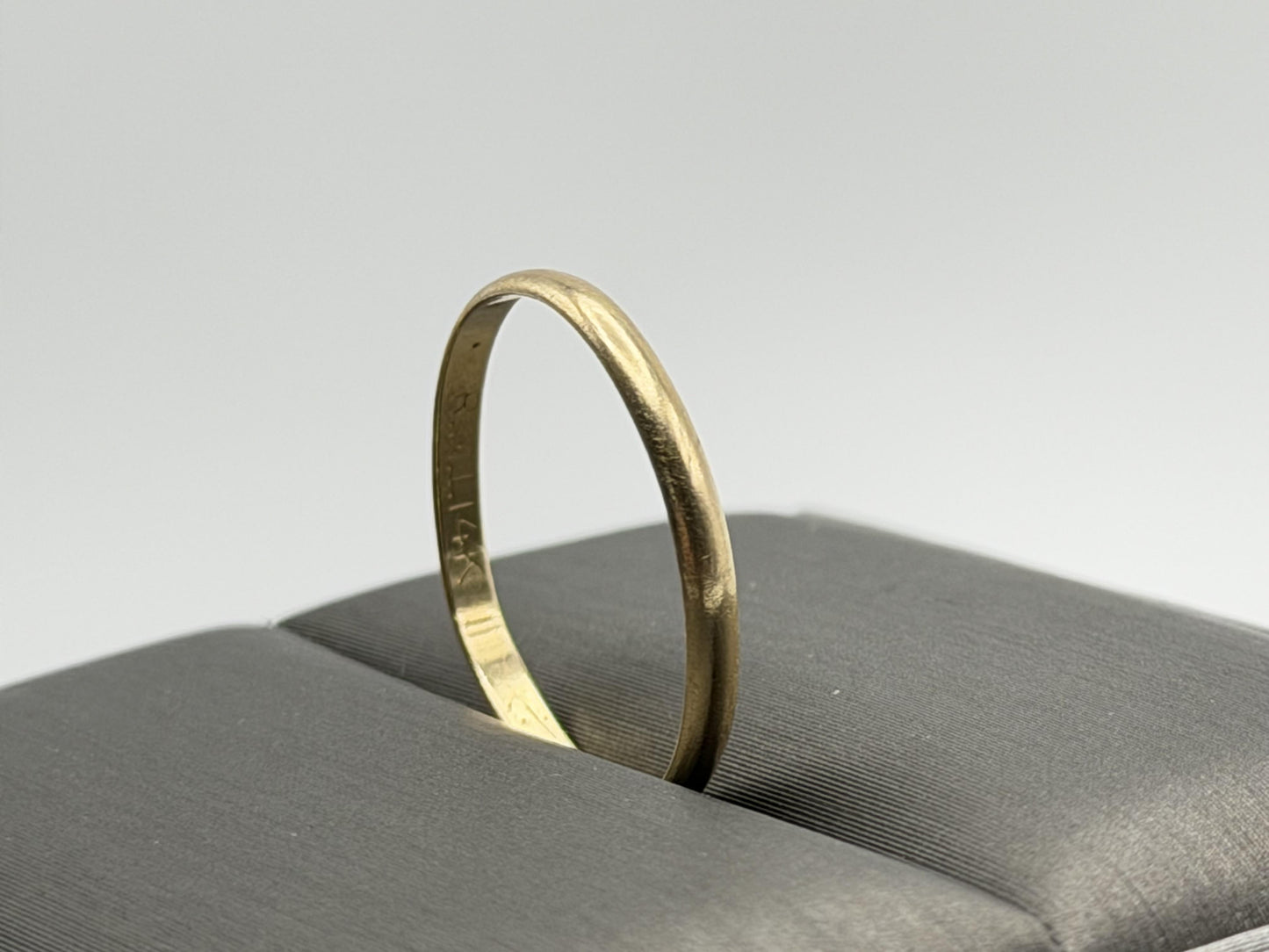 14k Yellow Gold Comfort Fit Wedding Band Anniversary Ring