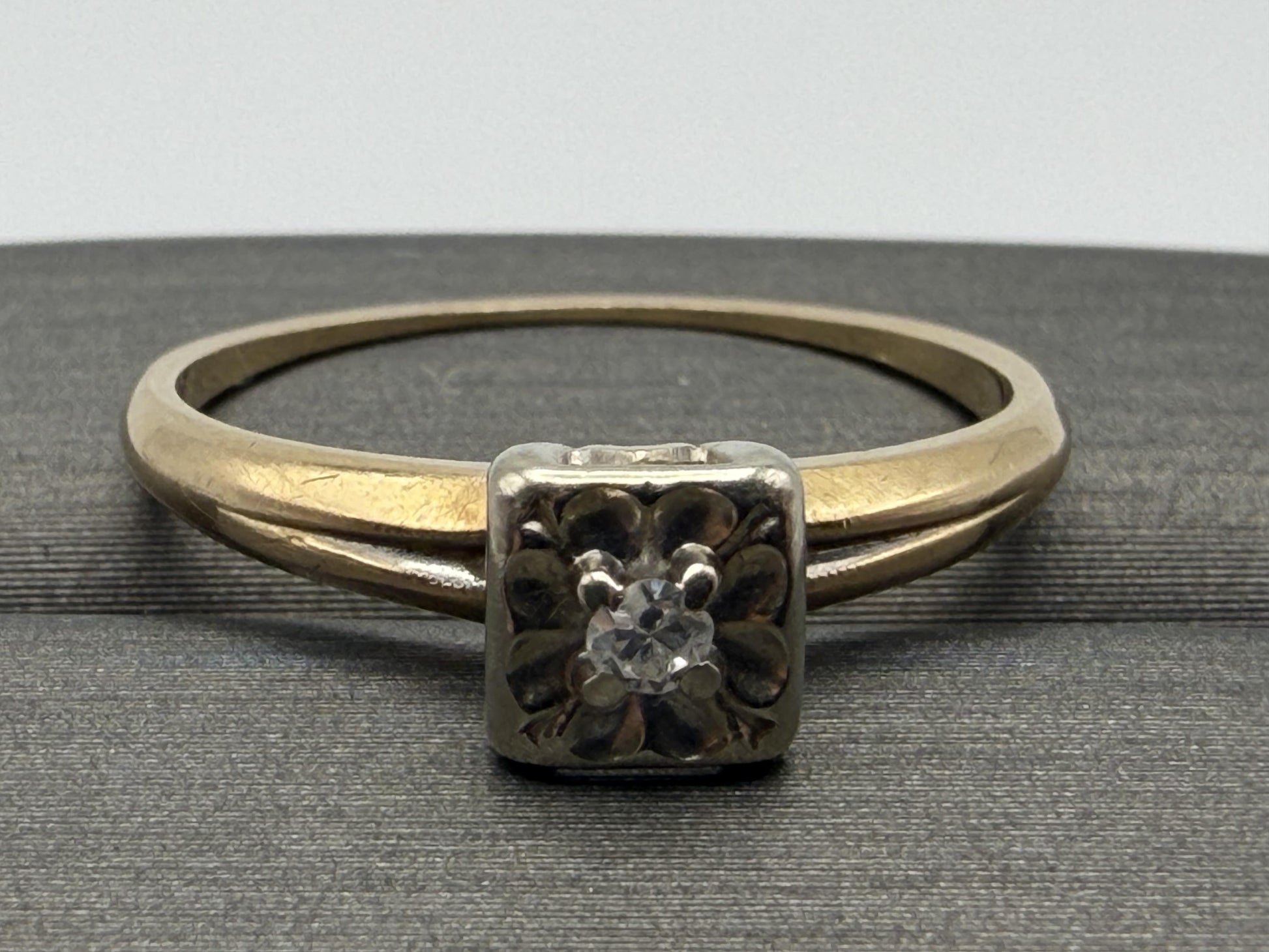14k Yellow and White Gold Diamond Solitaire Wedding Ring. Engagement Ring