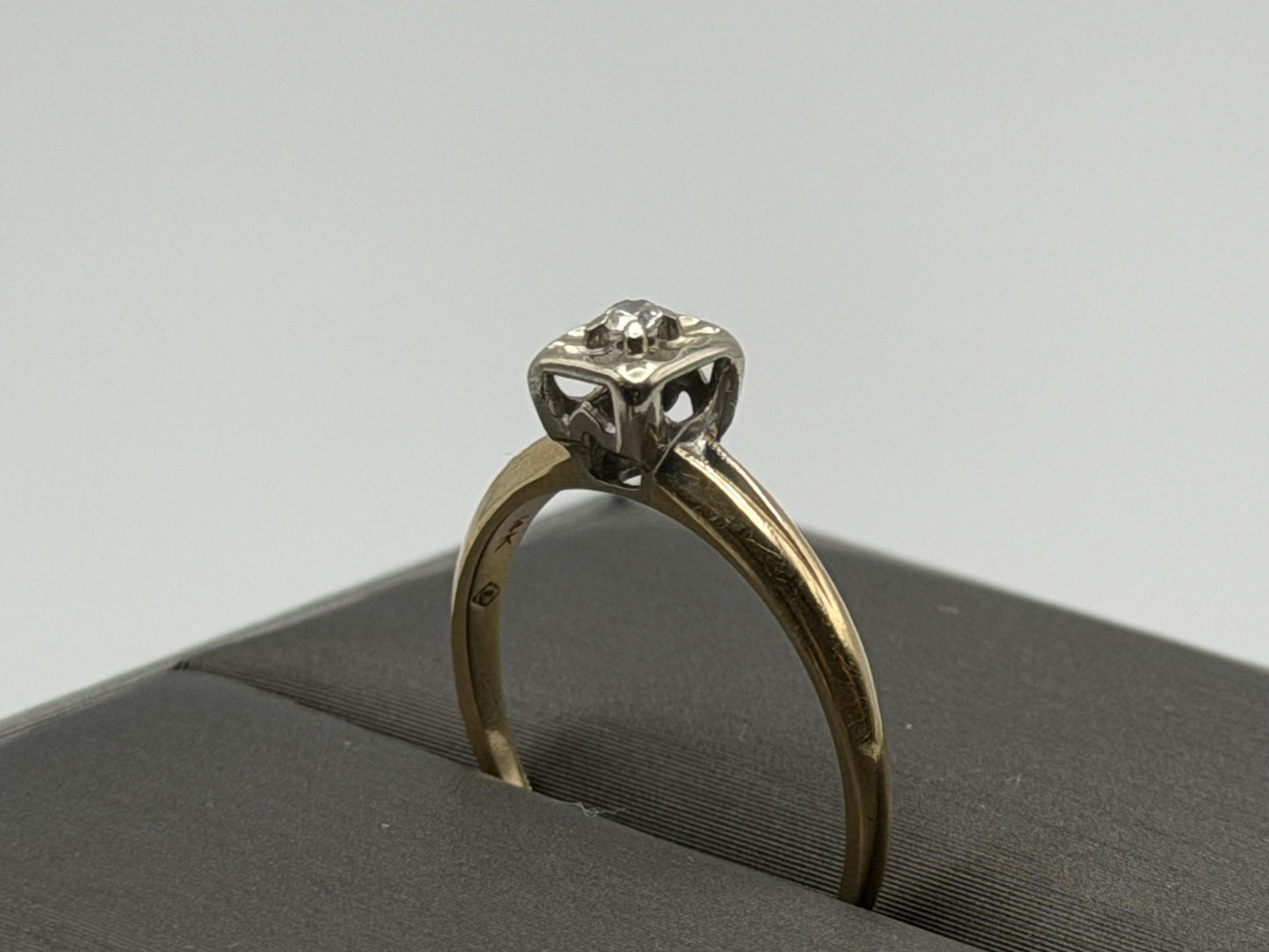 14k Yellow and White Gold Diamond Solitaire Wedding Ring. Engagement Ring