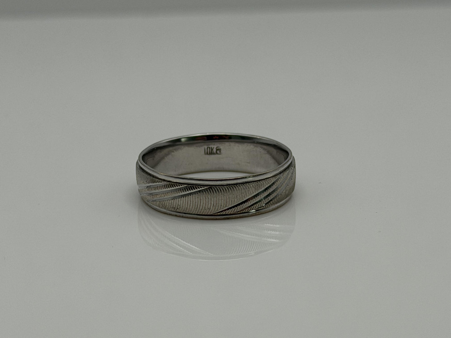 10K White Gold Men’s Wide 6mm Heavy Wedding Textured Band Ring Vintage