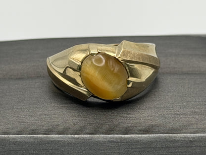 10k Yellow Gold Tiger Eye Statement Cocktail Ring.