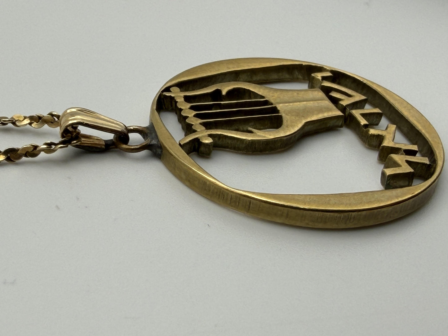14K Gold Israel Aragot Silhouette Harp King David's Coin Pendant Necklace