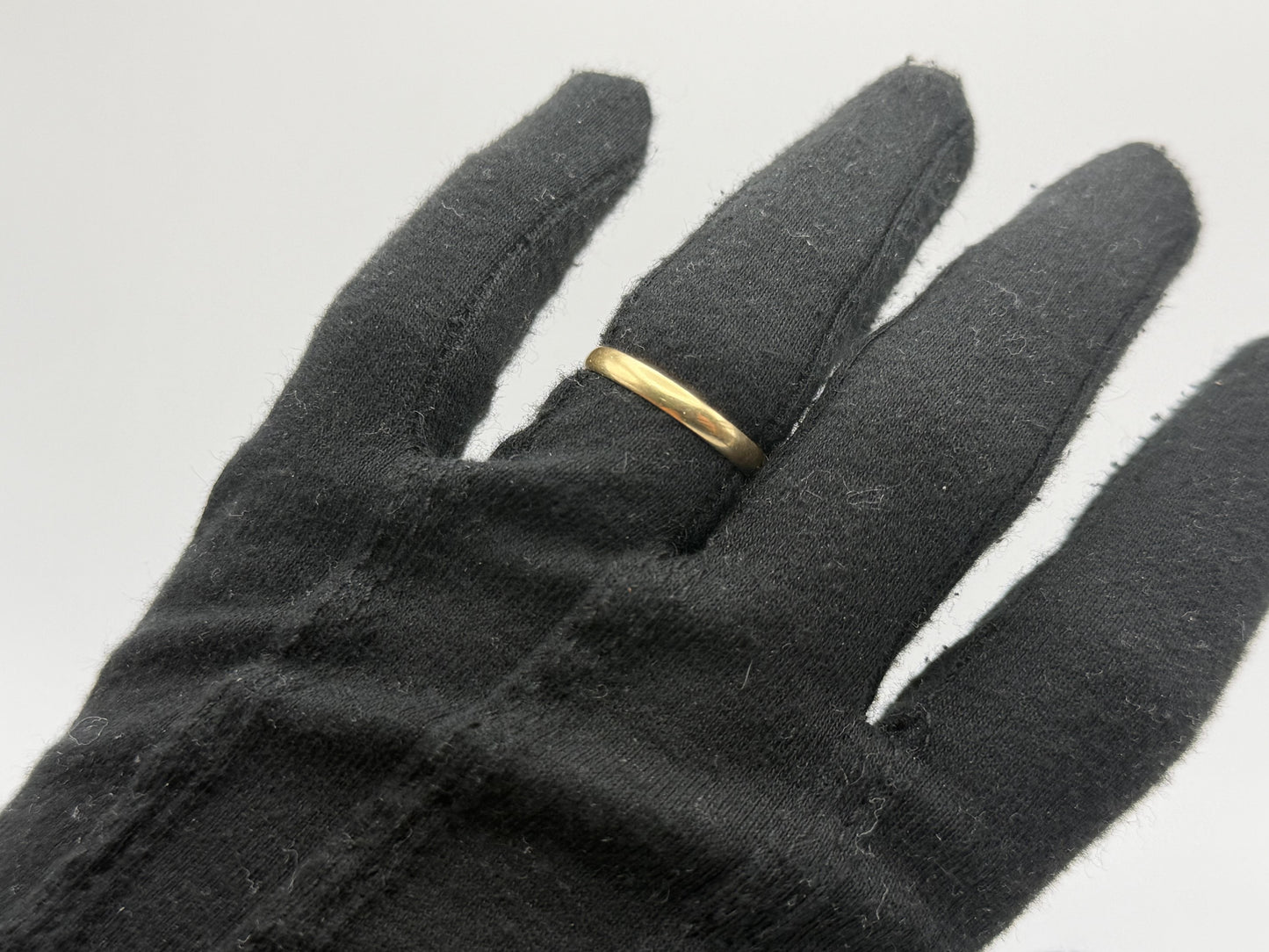 14k Yellow Gold 3mm Wedding Band Comfort Fit Wedding Ring. Anniversary Band.