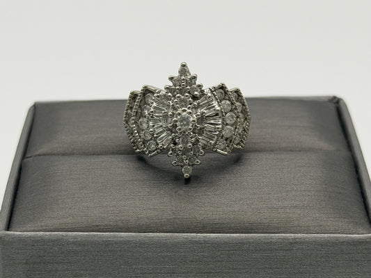 14k White Gold Diamond 1.25 CTW Cluster Ring Vintage Cocktail Ring.