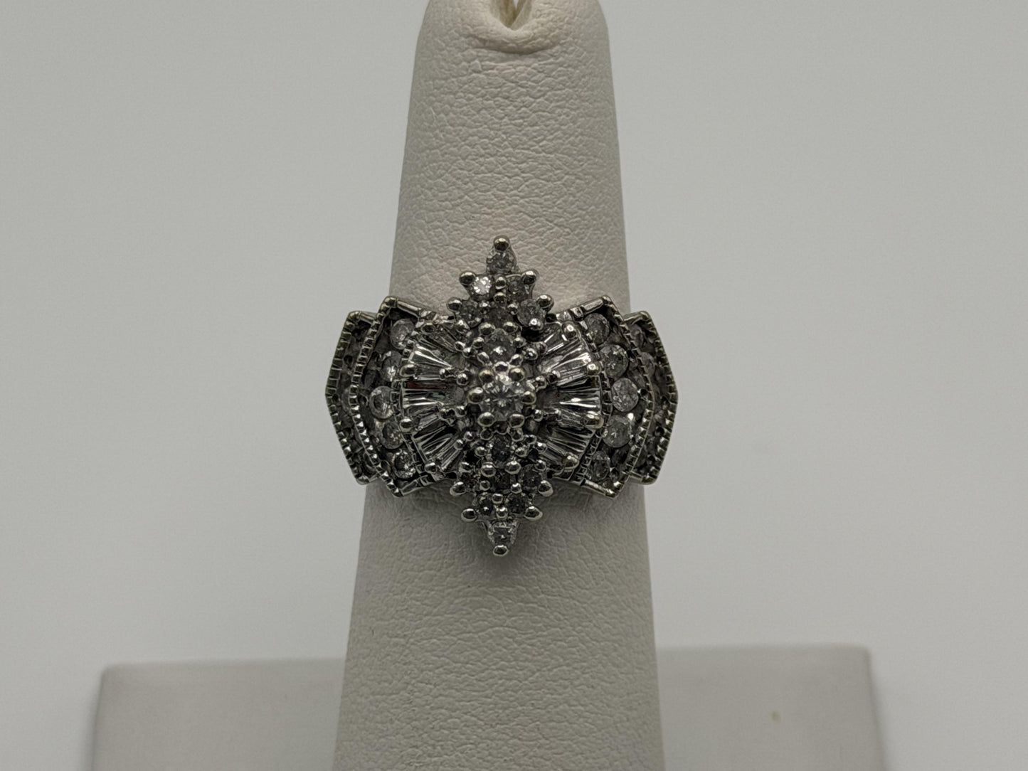 14k White Gold Diamond 1.25 CTW Cluster Ring Vintage Cocktail Ring.