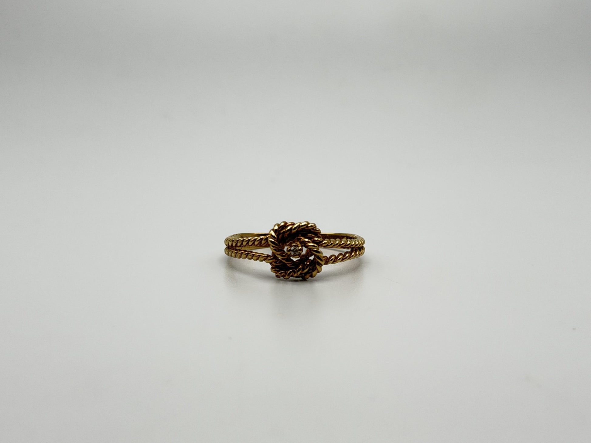10k Yellow Gold Double Ring Cable Rope Knot Diamond Promise Ring.