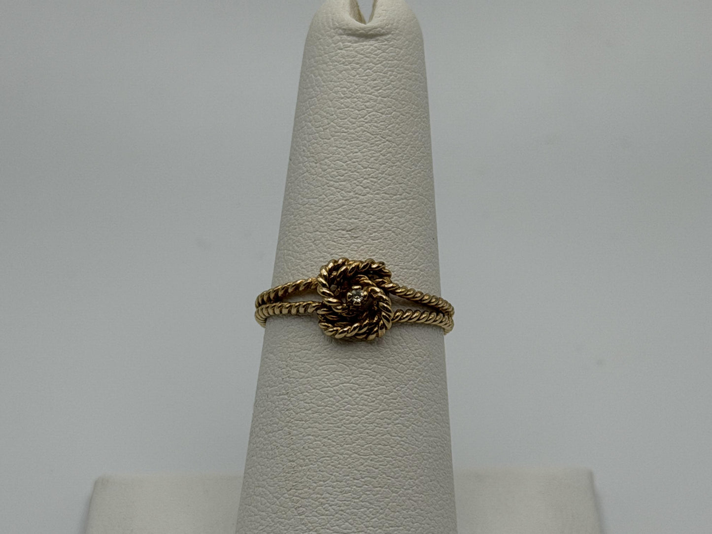 10k Yellow Gold Double Ring Cable Rope Knot Diamond Promise Ring.