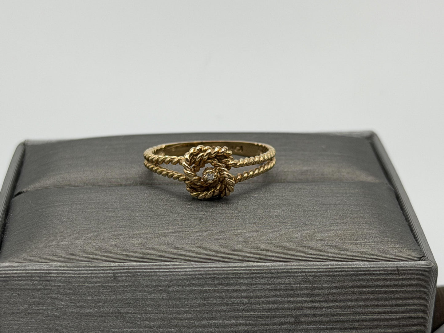 10k Yellow Gold Double Ring Cable Rope Knot Diamond Promise Ring.
