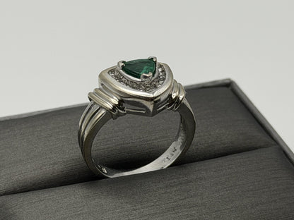 Heavy 14K White Gold Green Emerald & .25ctw Diamond Ring Trillion Cluster Ring