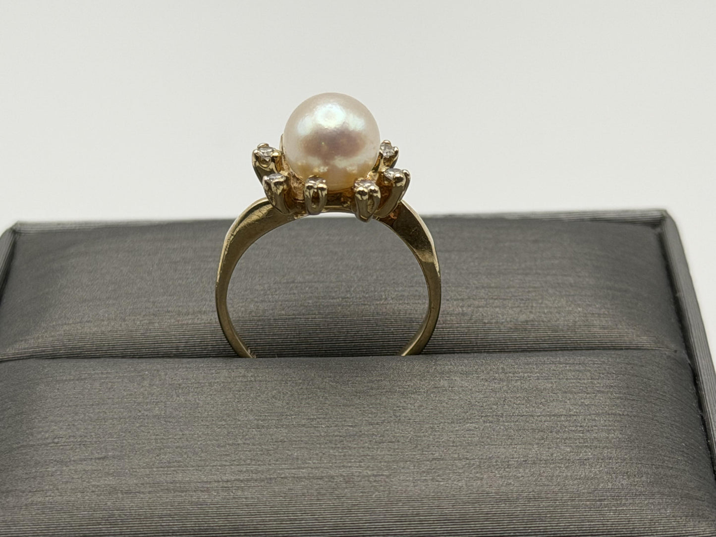 14k Pearl and Diamond Yellow Gold Cluster Ring. Flower Cocktail Ring. Statement