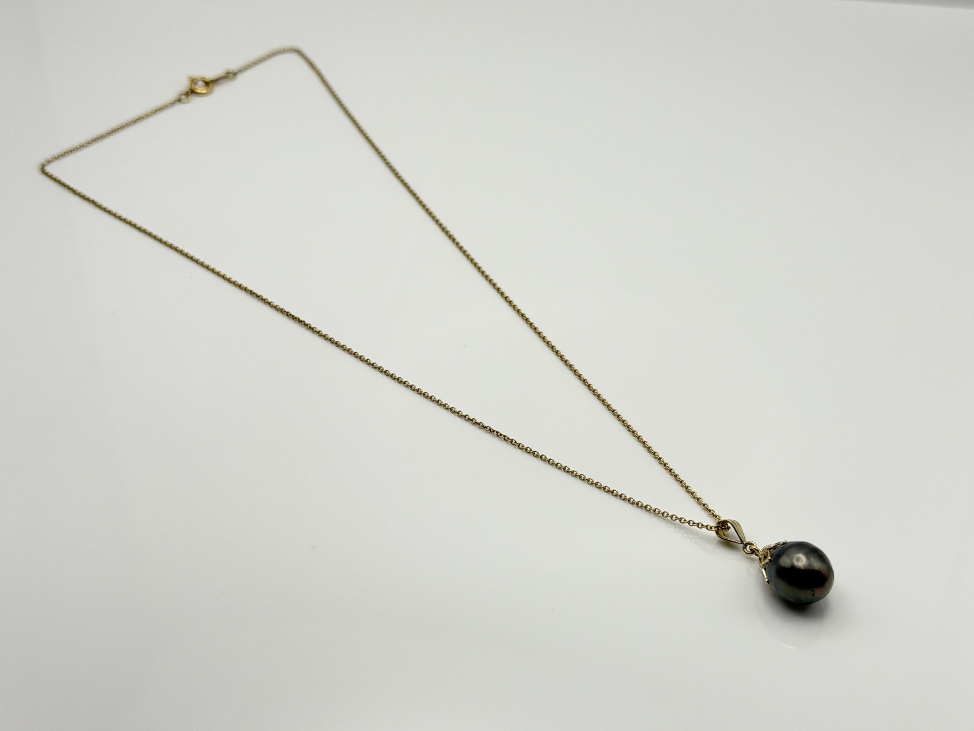 14K Gold Black Tahitian Pearl Necklace 9.8 mm Black Pearl Necklace Gold Chain
