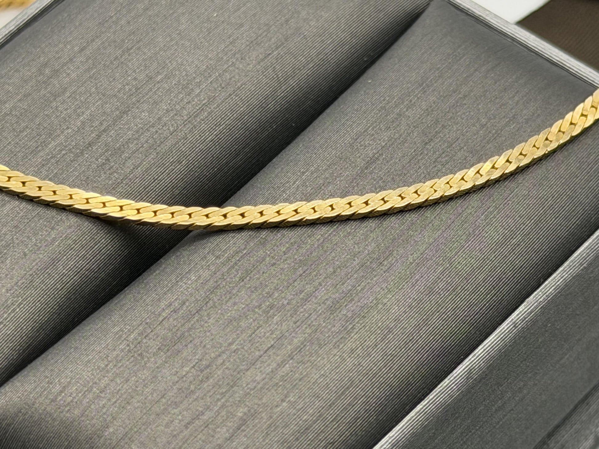 Heavy 14k Gold Flat 27" Italy Chain 9.3gr Chain Necklace