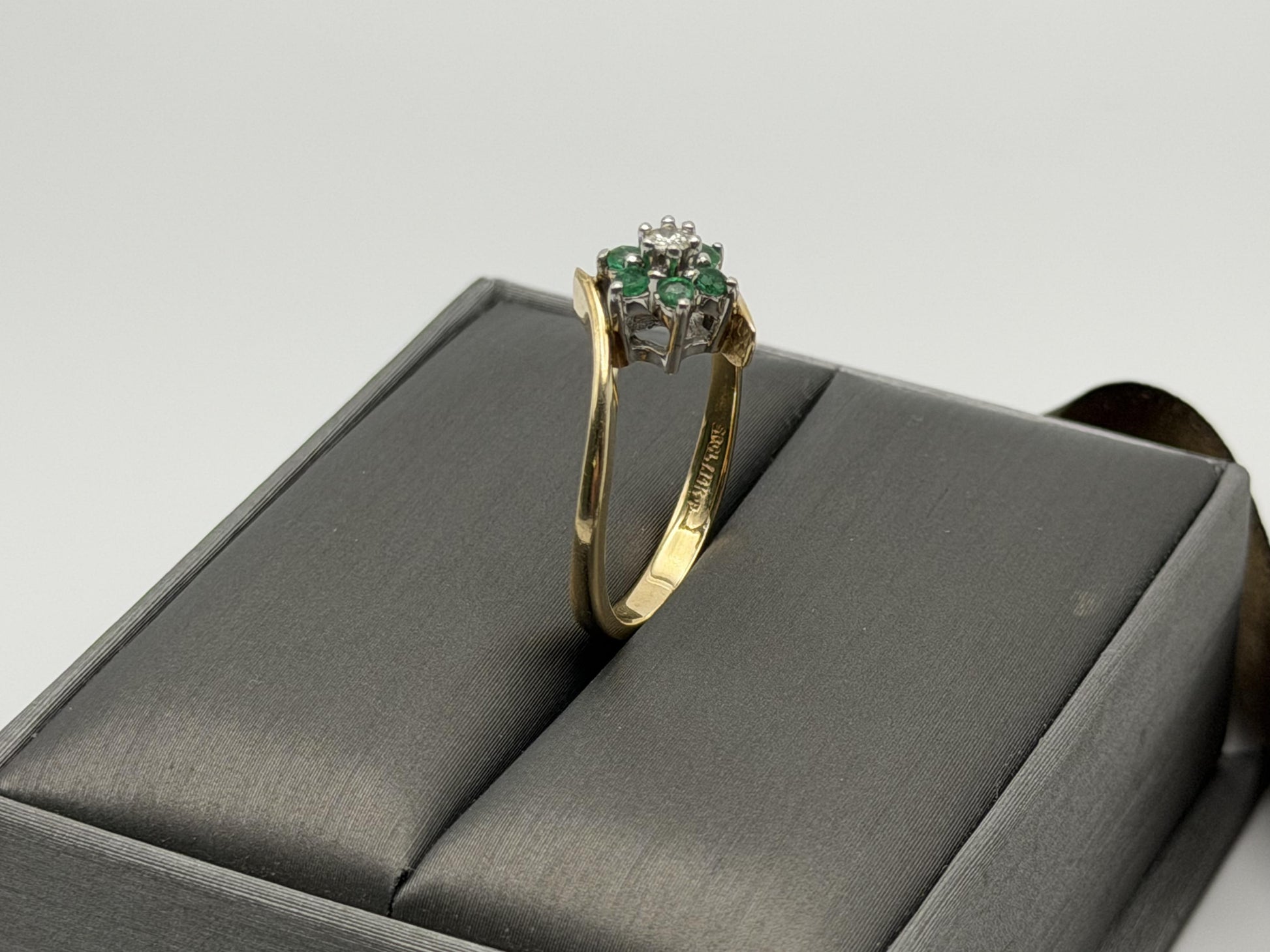 14k Yellow Gold Diamond and Green Emerald Flower Ring Dainty Flower Band
