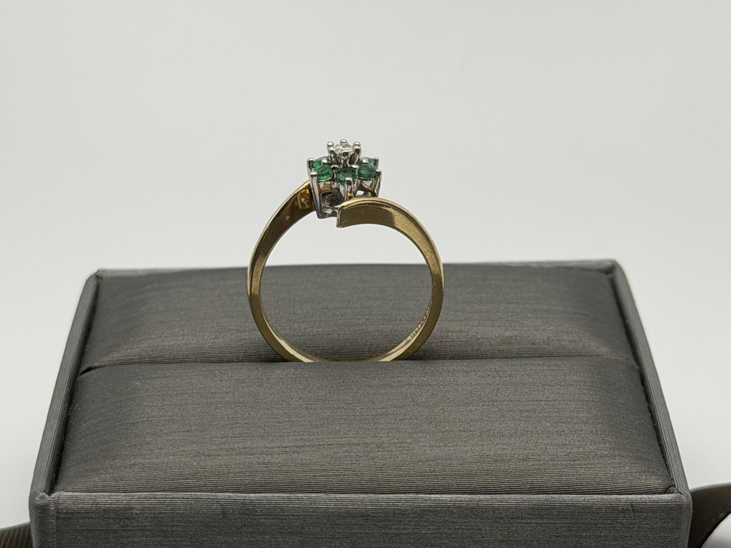 14k Yellow Gold Diamond and Green Emerald Flower Ring Dainty Flower Band