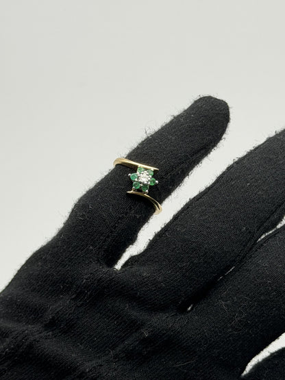 14k Yellow Gold Diamond and Green Emerald Flower Ring Dainty Flower Band