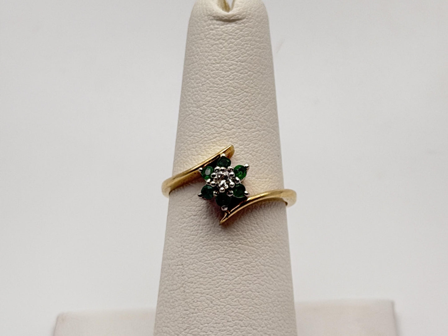14k Yellow Gold Diamond and Green Emerald Flower Ring Dainty Flower Band