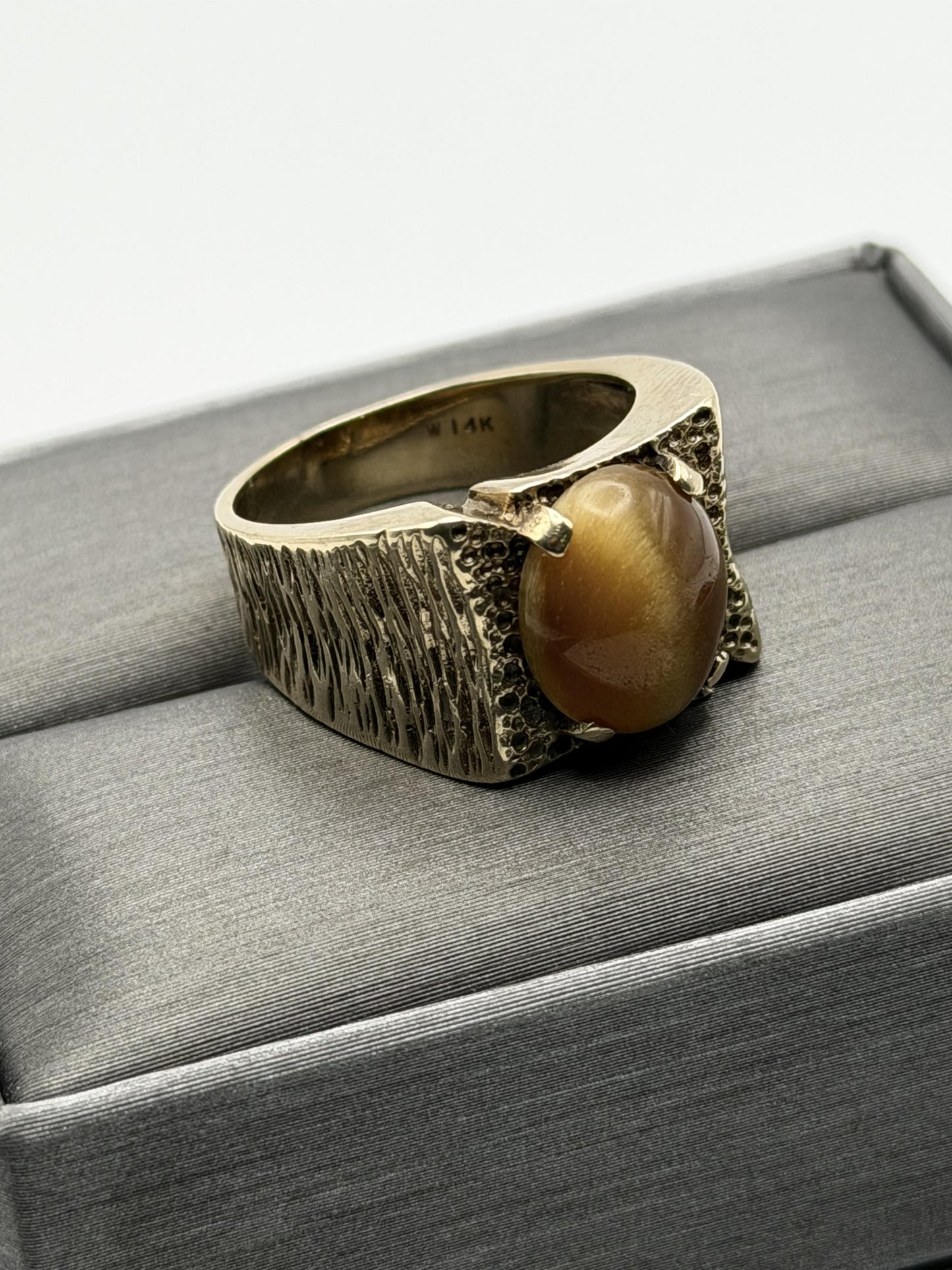 Heavy 14k Solid Gold Tiger Eye Cabochon Statement Ring 10.2gr Mens Wedding