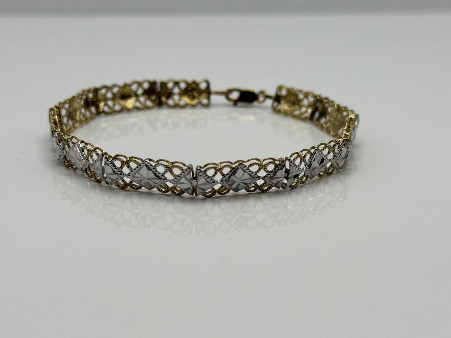 10k Solid Gold Two-Tone Diamond Detailed Cut Link Design Gold Bracelet Chain 7"