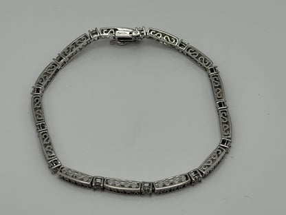 14k Heavy 7.9 gram Diamond Bracelet 7" Tennis Style Solid Gold Bracelet