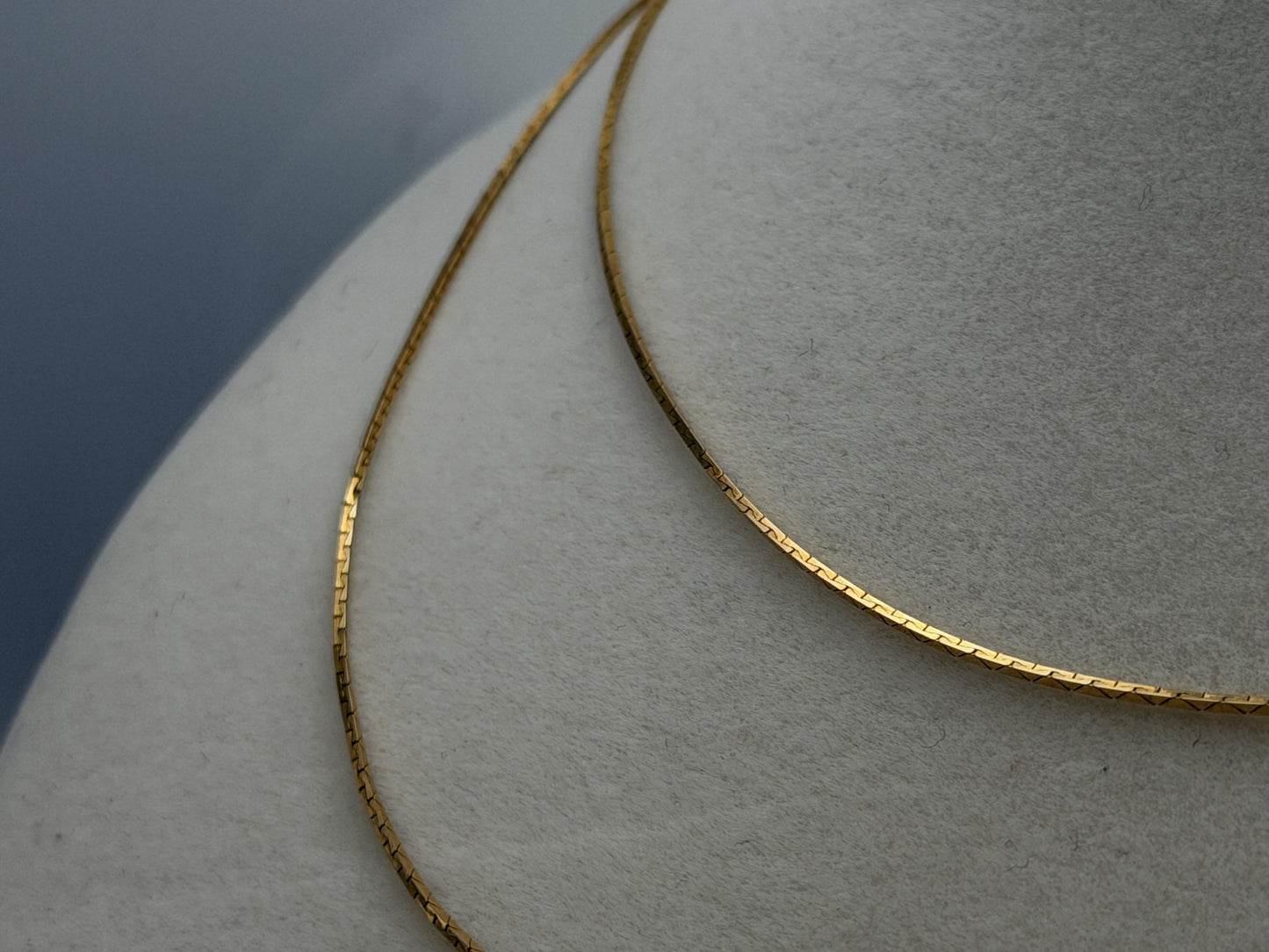 14k Vintage Italy Gold Chain Necklace 30" Dainty Minimalist Chain
