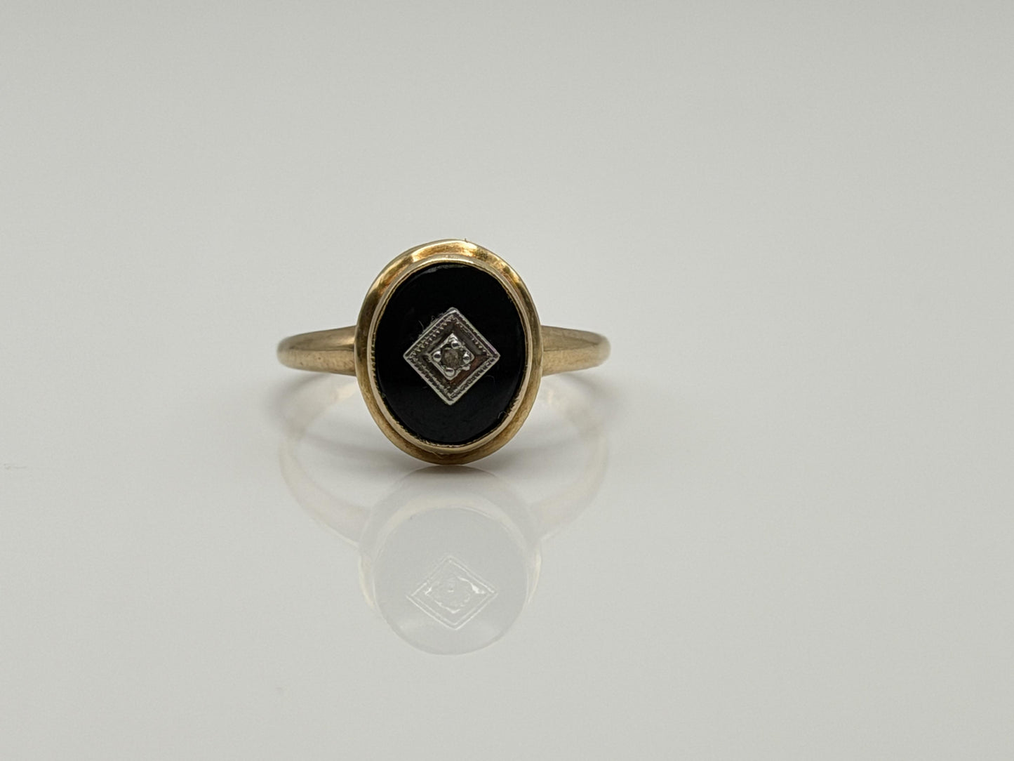 10k Oval Shaped Diamond Onyx Vintage Statement Ring Minimalist Signet Ring