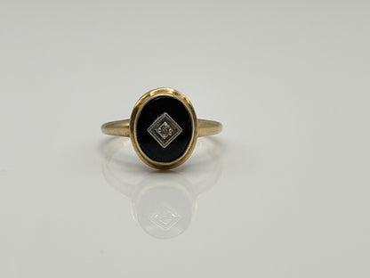 10k Oval Shaped Diamond Onyx Vintage Statement Ring Minimalist Signet Ring