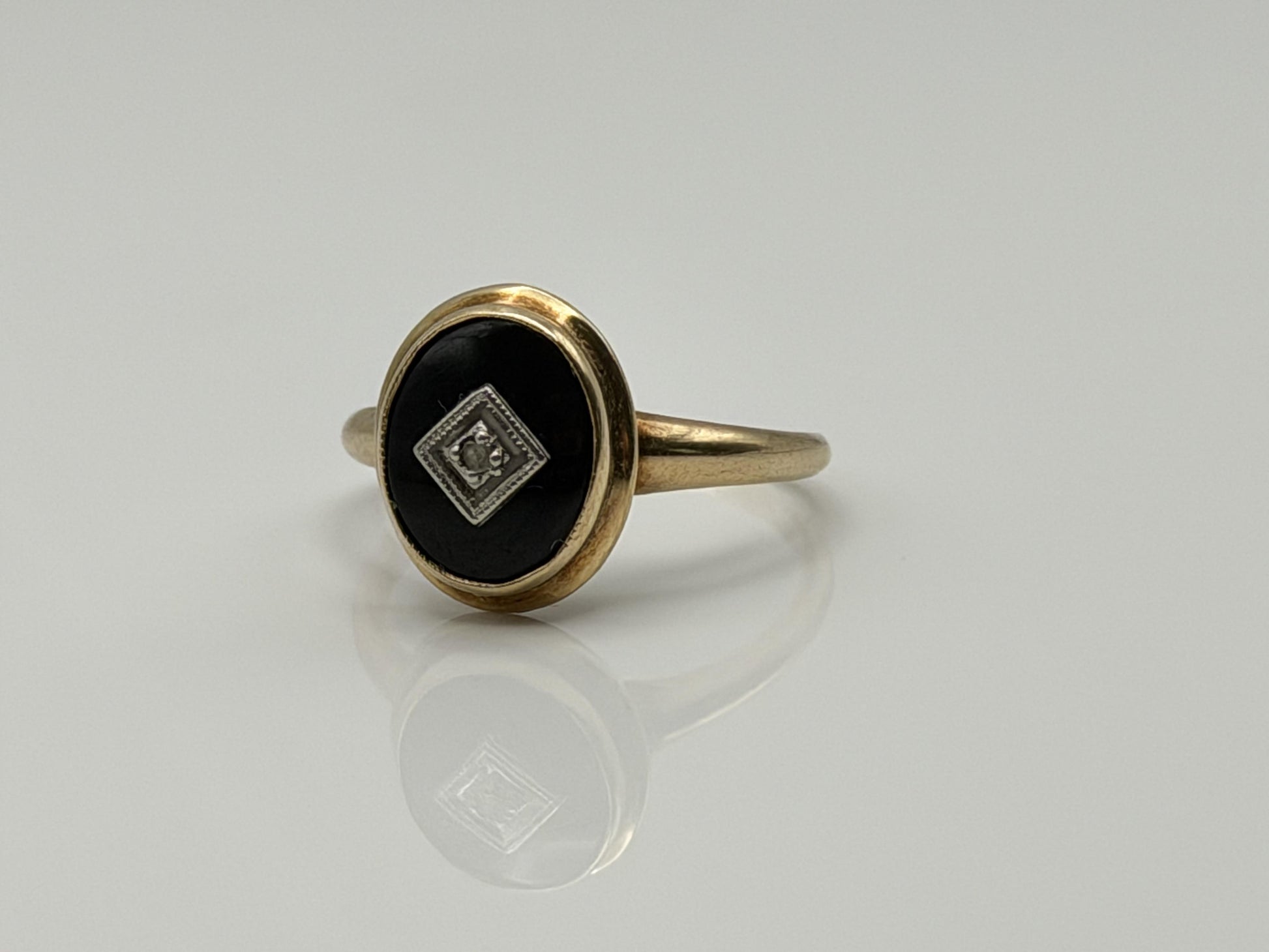 10k Oval Shaped Diamond Onyx Vintage Statement Ring Minimalist Signet Ring