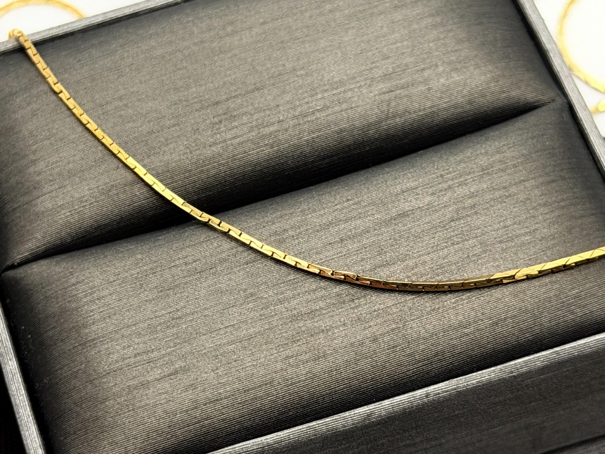 14k Vintage Italy Gold Chain Necklace 30" Dainty Minimalist Chain