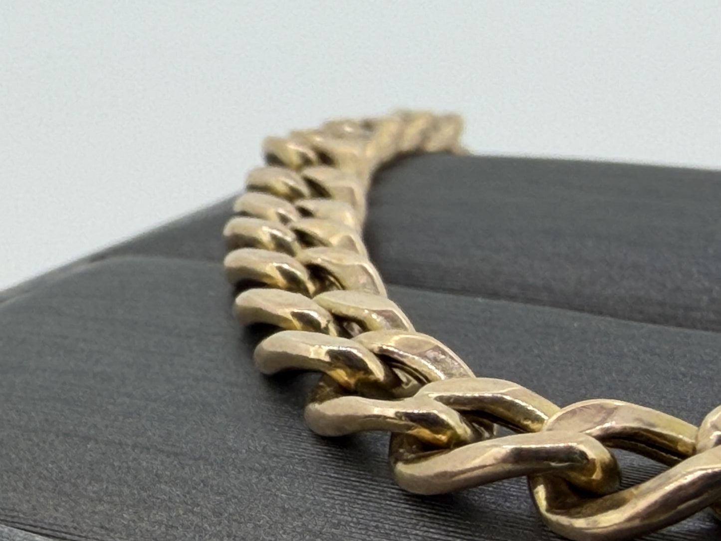 10k Yellow Gold 4.6 gram Custom Curb Chain Bracelet  8"