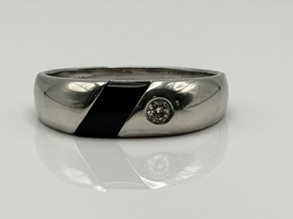 10k White Gold Mens Onyx Ring. Anniversary Band. Wedding Ring.