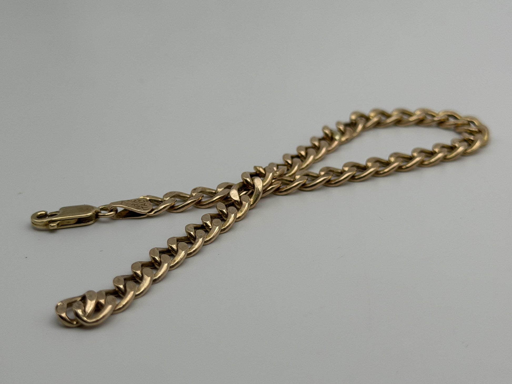10k Yellow Gold 4.6 gram Custom Curb Chain Bracelet  8"
