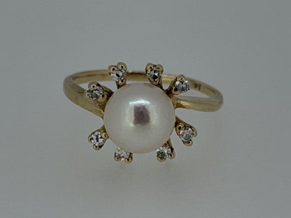 14k Pearl and Diamond Yellow Gold Cluster Ring. Flower Cocktail Ring. Statement
