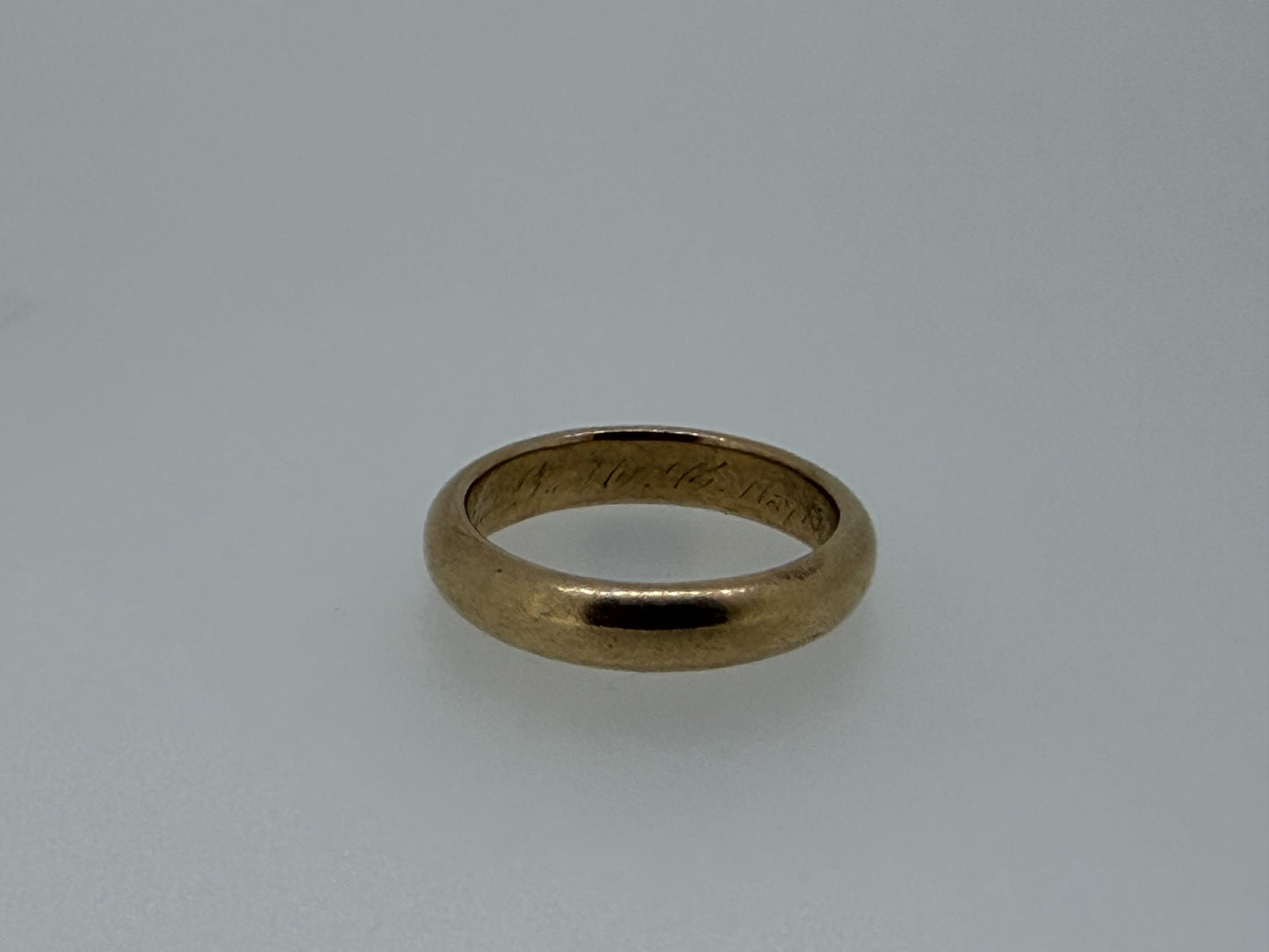 1910 European 18K Yellow Gold HEAVY Wedding Band 4mm Comfort Fit Ring